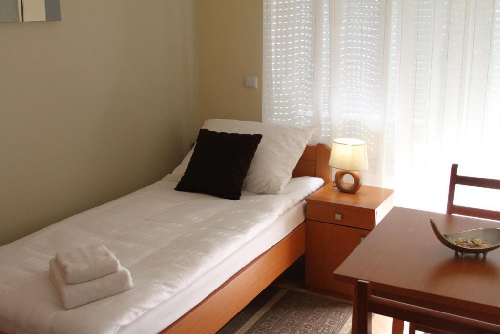 Rooms Villa Aria Sesvete Exterior foto